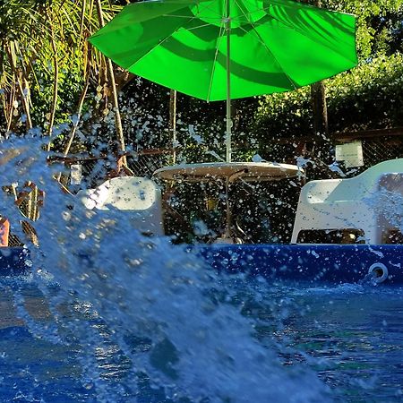 Studios La Bella Vida En Escobar Belén de Escobar Екстериор снимка