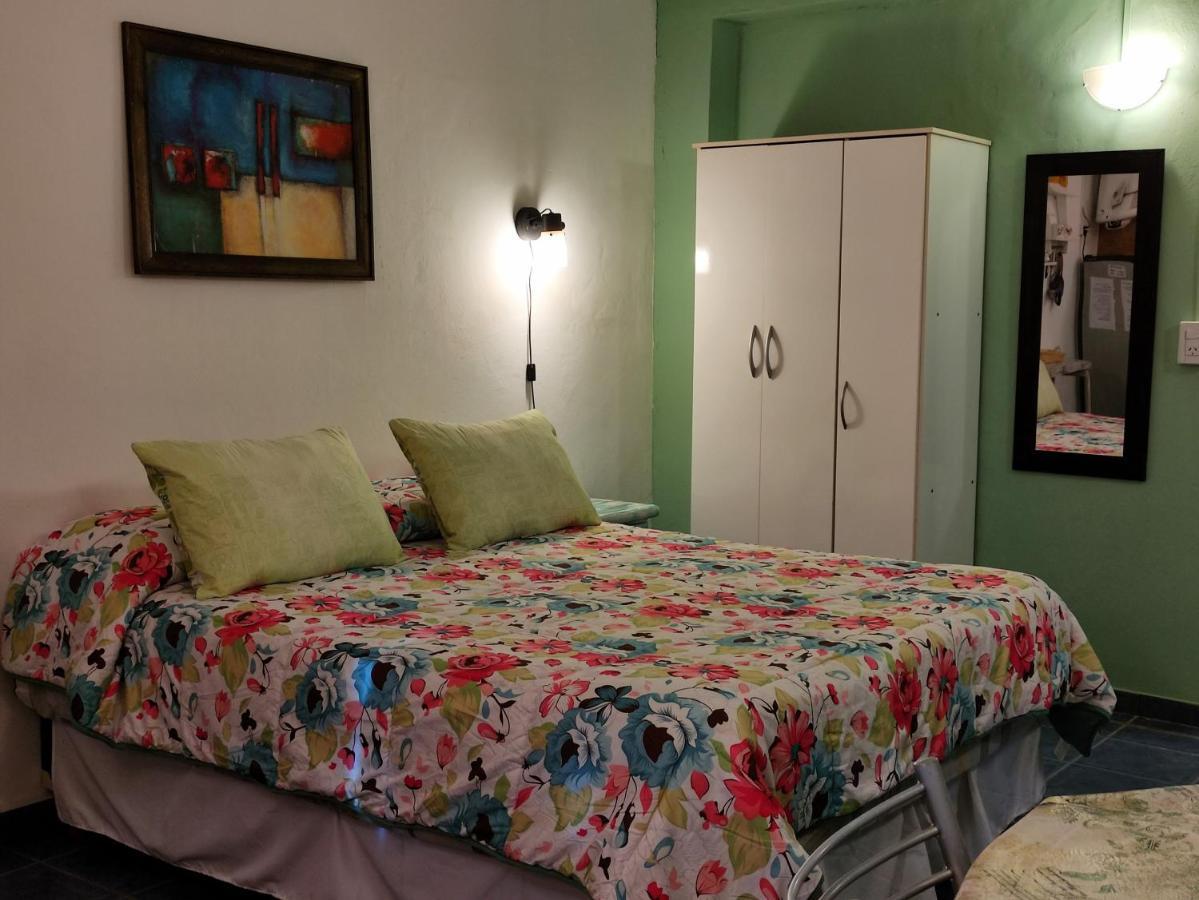 Studios La Bella Vida En Escobar Belén de Escobar Екстериор снимка