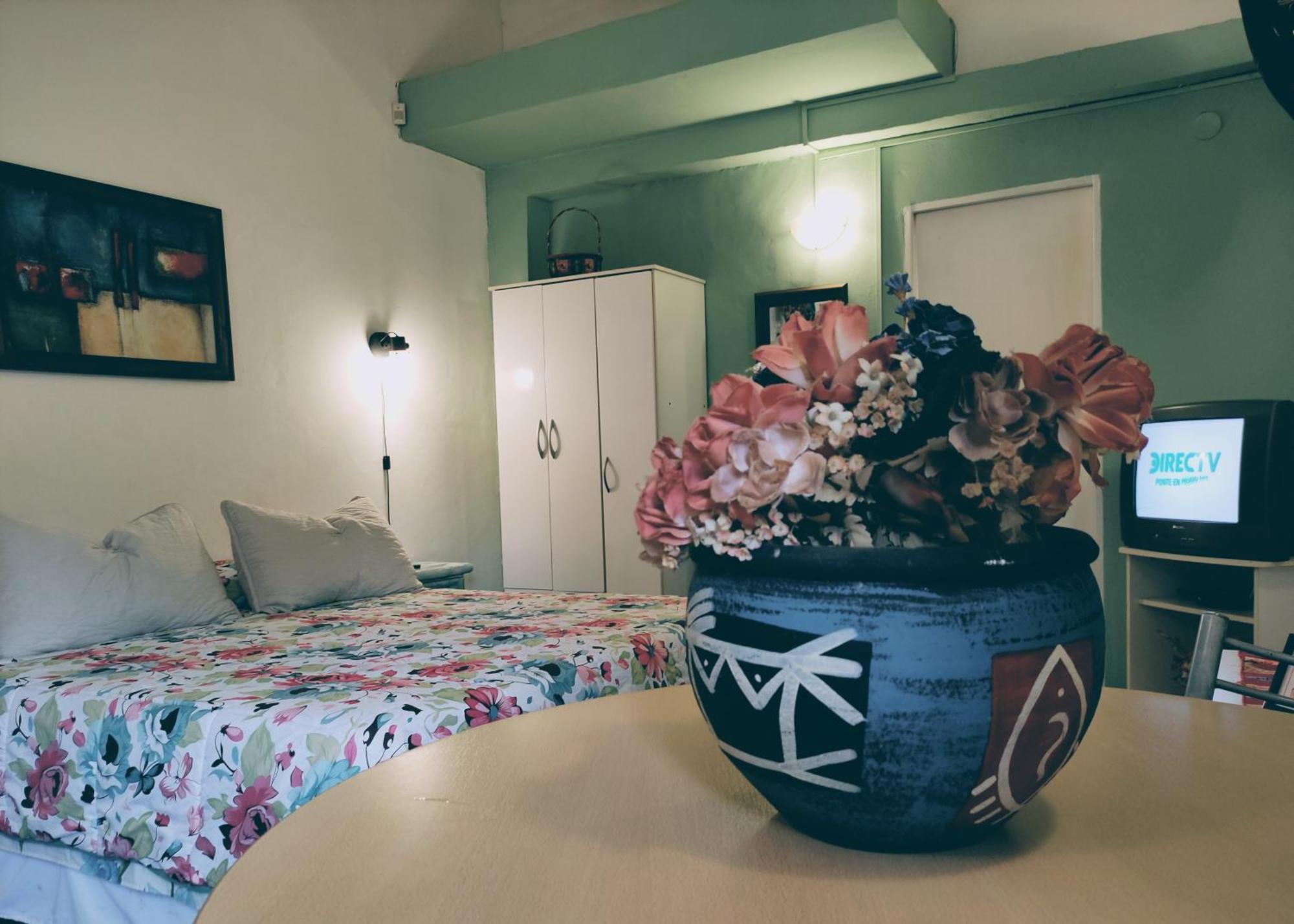 Studios La Bella Vida En Escobar Belén de Escobar Екстериор снимка